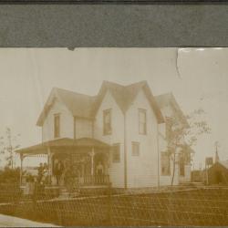 Photograph unidentified farmhouse 