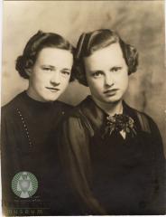 Eleanor and Myra Dalager