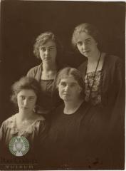 Photograph Hilma Lee