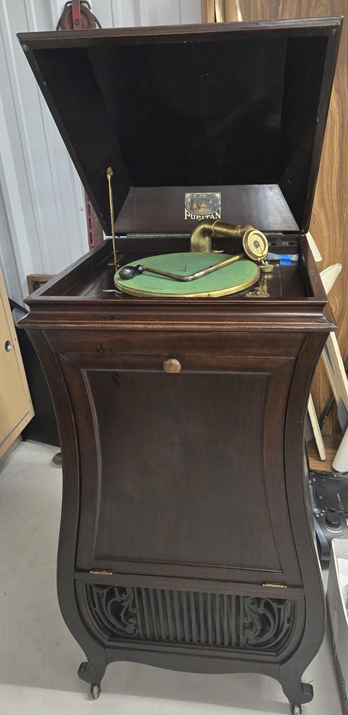 Record Player, Grammaphone