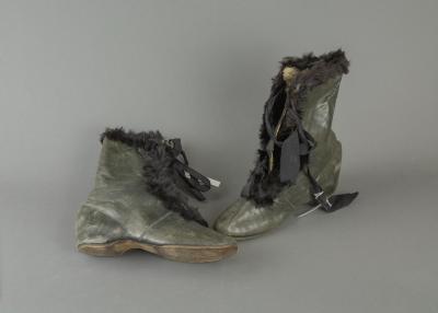 Carriage Boot