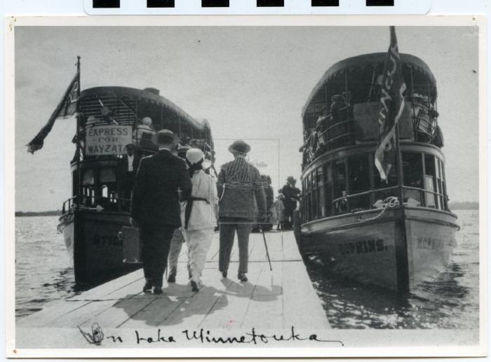 Street Car Boats