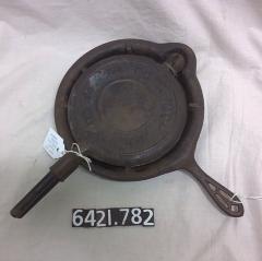 Cast Iron Waffle Maker