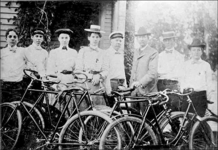 Burwell Family Bicyclists, 1898