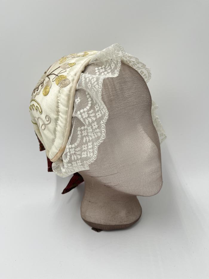 Hat: Folk Dress