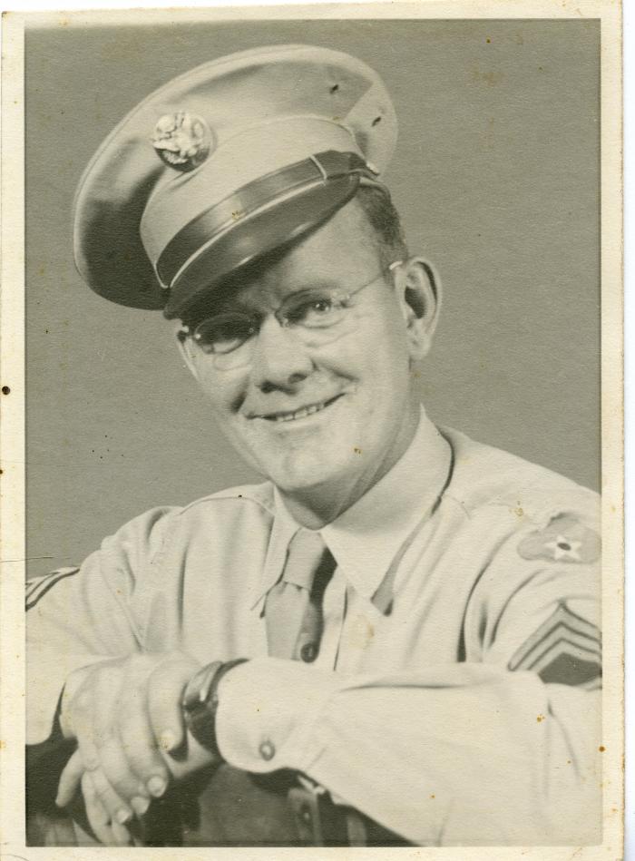 Black-and-white Photograph 