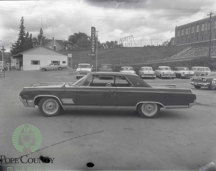 Gloege 20th anniversary 1964 Oldsmobile Starfire