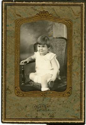Black-and-white Photograph 