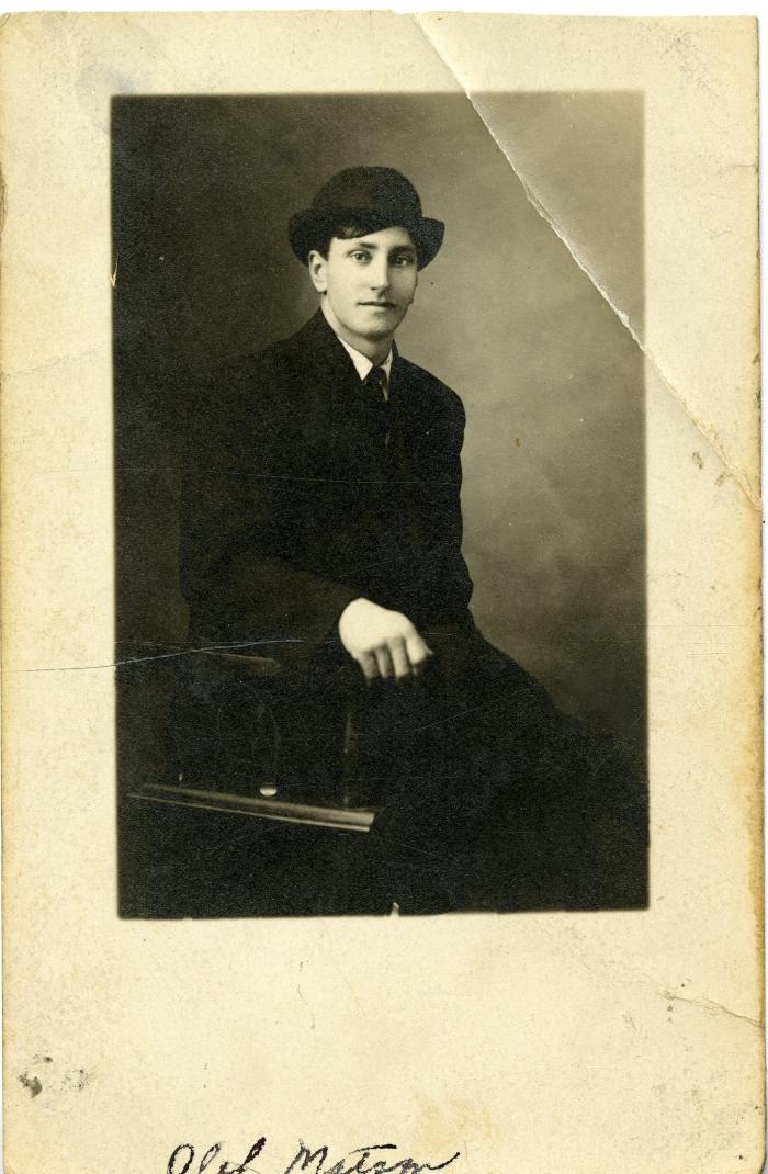 Black-and-white Photograph 