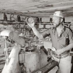 Photo Negative: July 14, 1982, issue of Maplewood Review