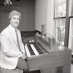 Photo Negative: July 14, 1982, issue of Maplewood Review