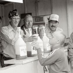 Photo Negative: July 14, 1982, issue of Maplewood Review
