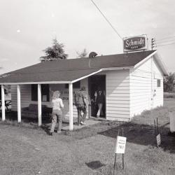Photo Negative: July 14, 1982, issue of Maplewood Review
