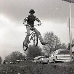 Photo Negative: July 14, 1982, issue of Maplewood Review