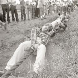Photo Negative: July 14, 1982, issue of Maplewood Review
