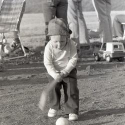Photo Negative: July 14, 1982, issue of Maplewood Review