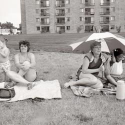 Photo Negative: July 14, 1982, issue of Maplewood Review