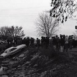 Photo Negative: December 3, 1980, issue of Maplewood Review