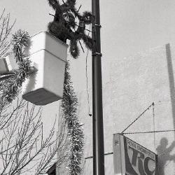 Photo Negative: December 3, 1980, issue of Maplewood Review