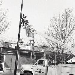 Photo Negative: December 3, 1980, issue of Maplewood Review