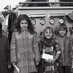 Photo Negative: December 3, 1980, issue of Maplewood Review