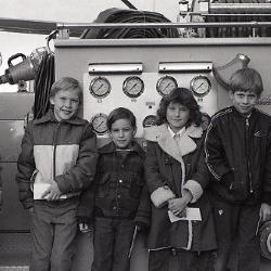 Photo Negative: December 3, 1980, issue of Maplewood Review
