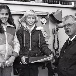 Photo Negative: December 3, 1980, issue of Maplewood Review