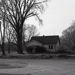 Photo Negative: December 3, 1980, issue of Maplewood Review