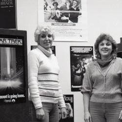 Photo Negative, November 19, 1980, issue of Maplewood Review