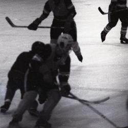Photo Negative: November 26, 1980, issue of Maplewood Review