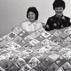Photo Negative, November 19, 1980, issue of Maplewood Review