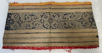 Yellow Batik(b)