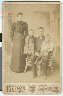 Myrtles family, Kurtz - Dads sister