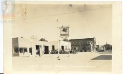 Postcard  East Main Street - ADRIAN, MINN.