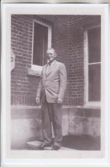 Photograph of Dr. Leonard Larson