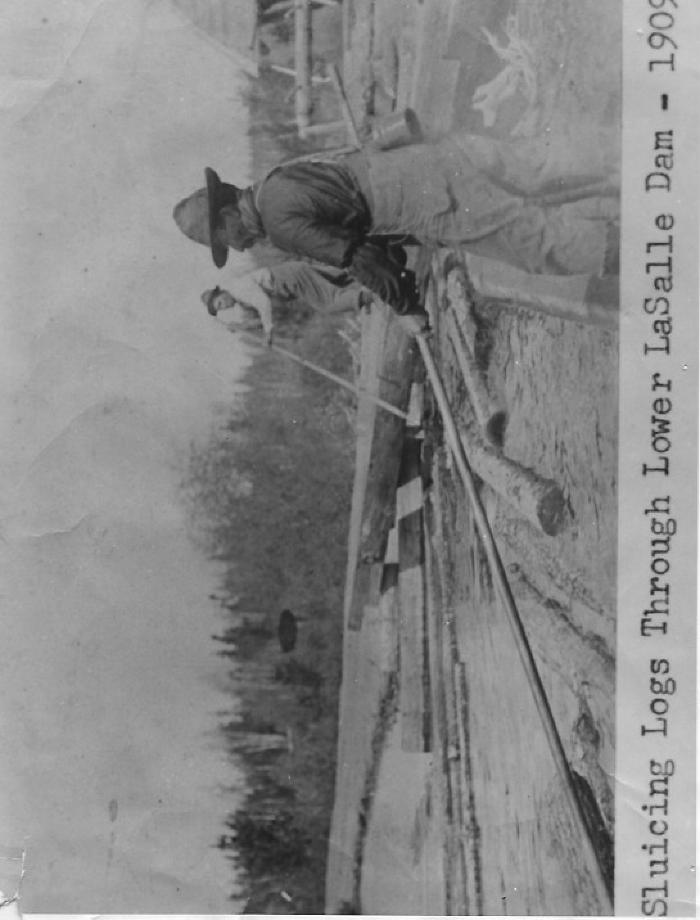 Logging - Sluicing logs through Lower LaSalle Dam 1909
