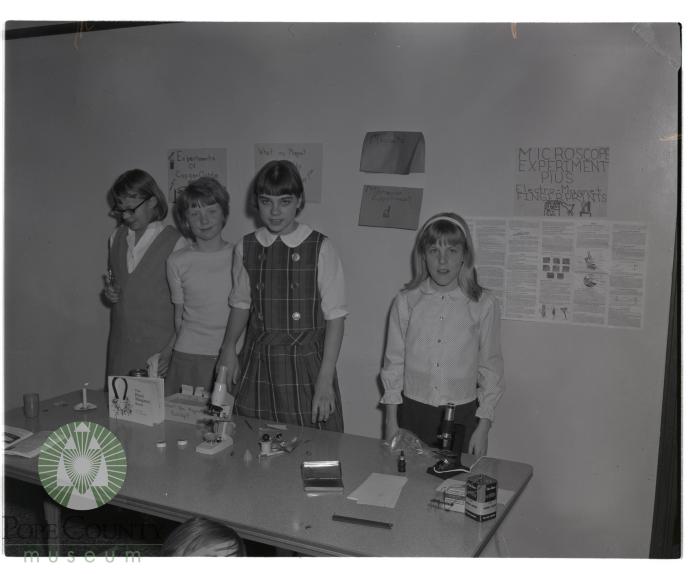 Glenwood Central School students during the 5th grade science fair