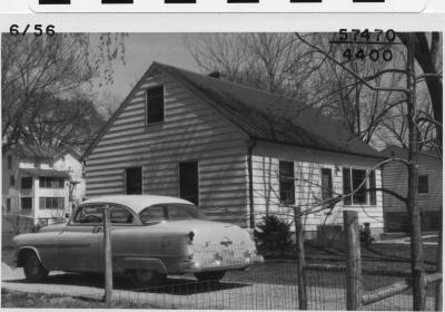 Bell Street 221
