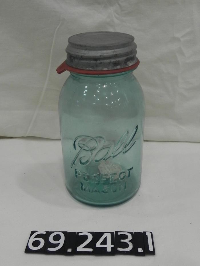 Canning Jar: Ball quart
