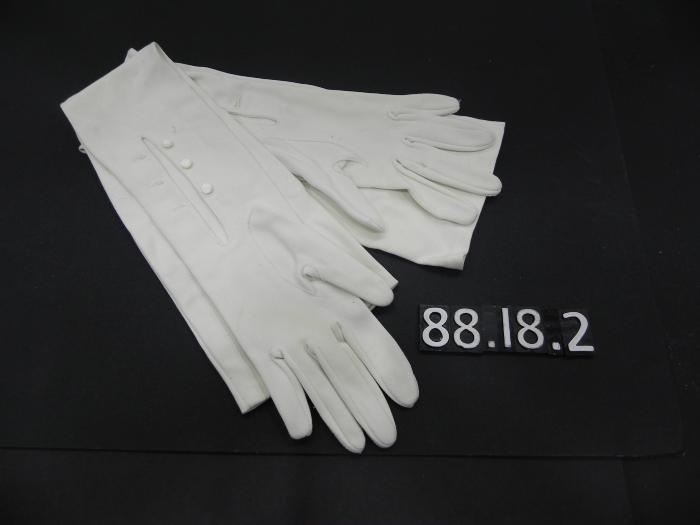 Gloves, women's white evening