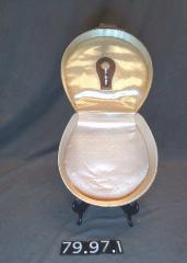 Leather Collar Box