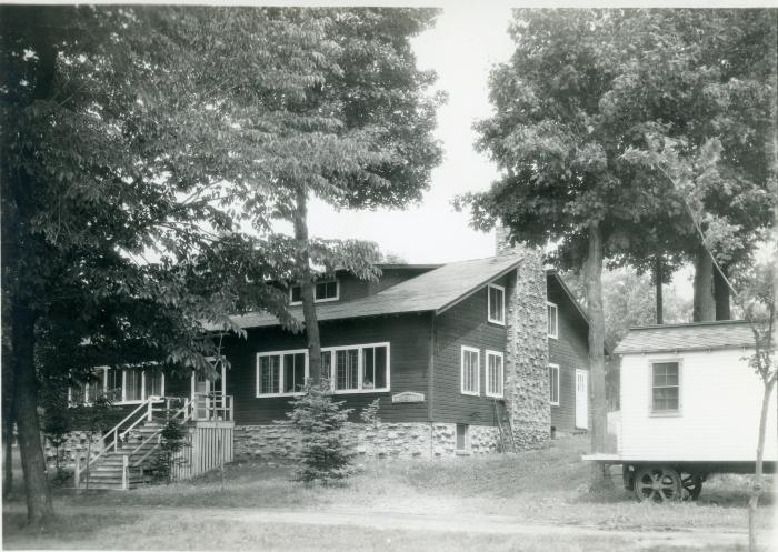 Photograph, Black-and-White