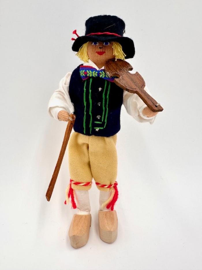 Fiddler in Herrestad Skåne Folkdräkt: Doll
