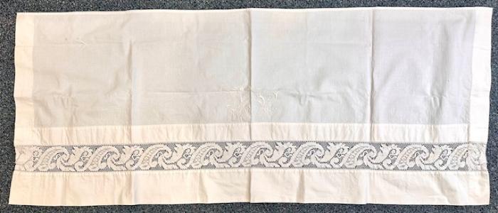 Dresser Scarf: Linen