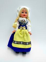 Swedish National Costume: Doll