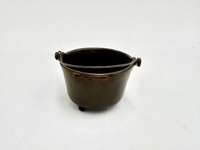 Cast Iron Cauldron: Doll Accessory