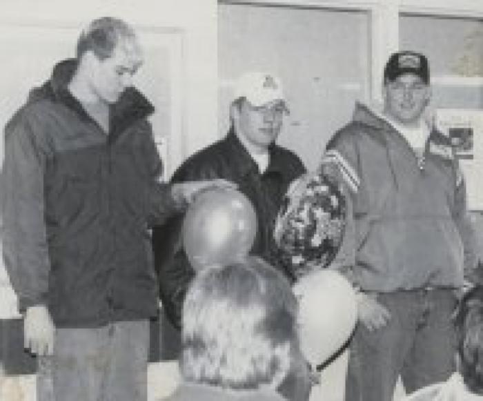 Three Nicollet H.S. State Wrestling Tournament entrants; 3-8-01
Wallace & Bernice Thompson of Thompson Construction in Nicollet, MN; 1989