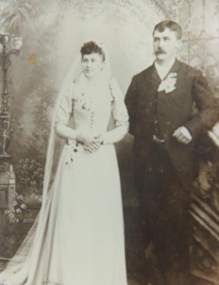 wedding photo of Anna Otto and August Freitag, Jr.