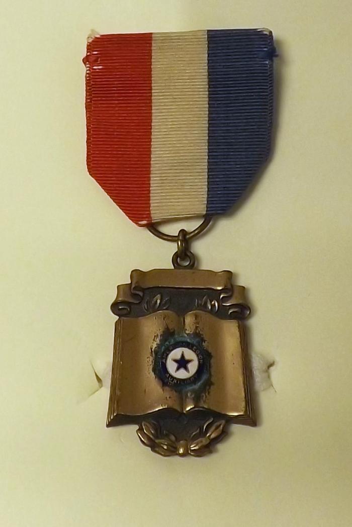 American Legion Commemorative Medal to Harriet Schmitt, 1939