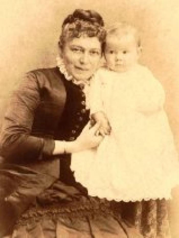 Ella Frost and daughter